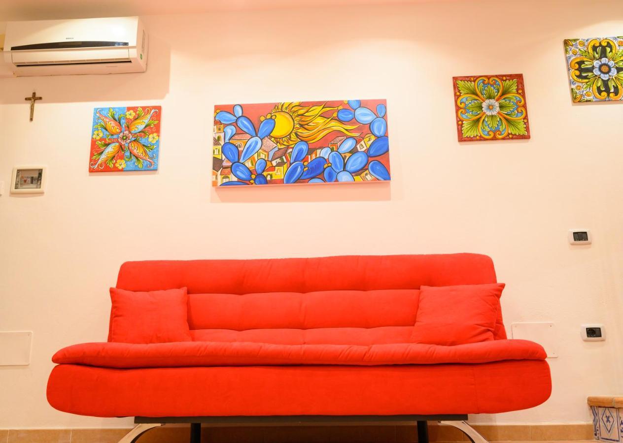 Daria'S Home Apartament Palermo Bagian luar foto