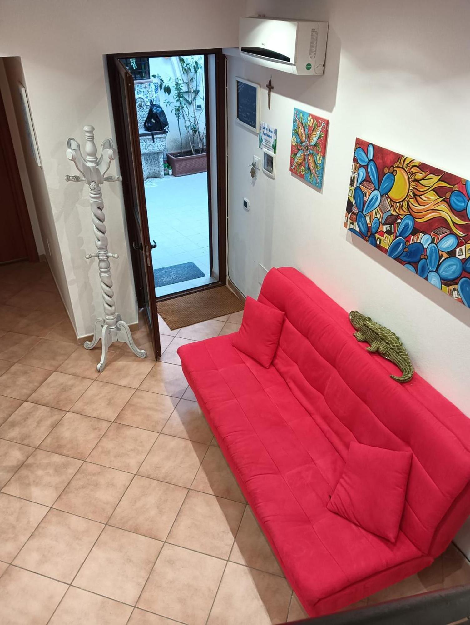 Daria'S Home Apartament Palermo Bagian luar foto